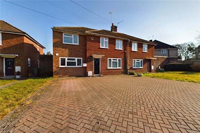 4 Bedroom Semi Detached House To Rent In Holland Road, Tilehurst, Reading, Berkshire, RG30