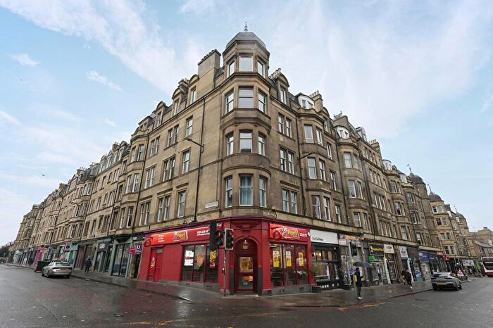 2 Bedroom Flat For Sale In / Lochrin Buildings, Edinburgh, EH3
