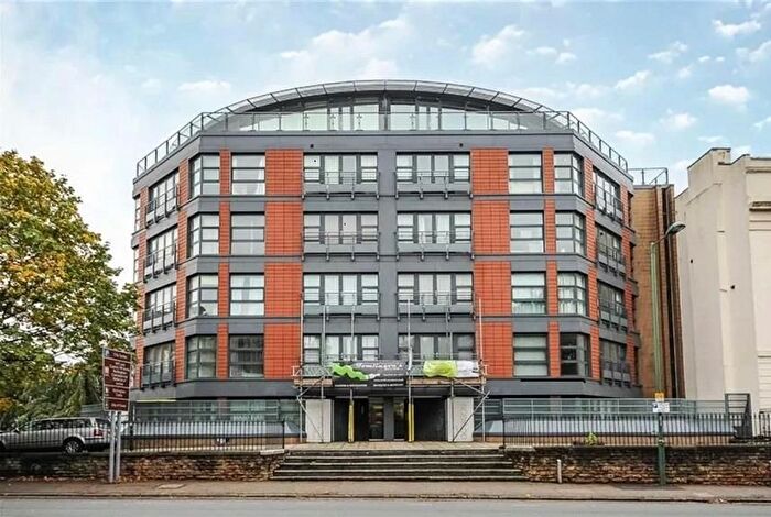 2 Bedroom Flat To Rent In Western Terrace, The Park, Nottingham, NG7