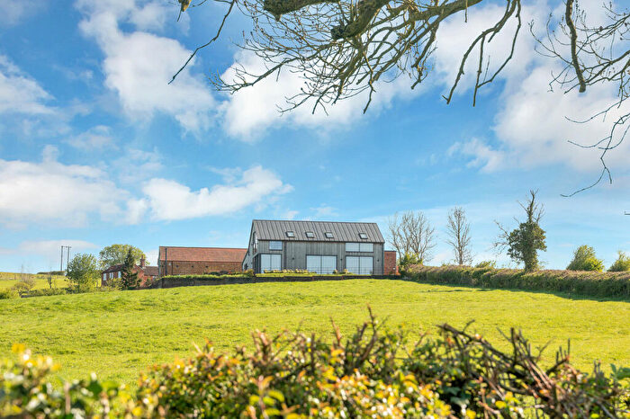 5 Bedroom Detached House For Sale In Waltham Lane, Eaton, Leicestershire, NG32