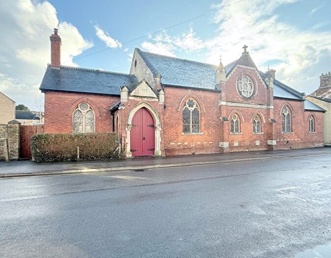 4 Bedroom Detached House For Sale In New Road, Chatteris, Cambs., PE16