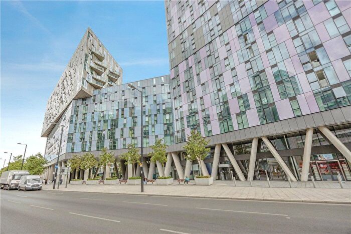 1 Bedroom Flat For Sale In Saffron Central Square, Croydon, CR0