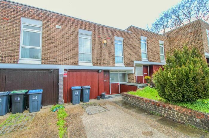 4 Bedroom Terraced House To Rent In Caroline Close, Croydon, CR0