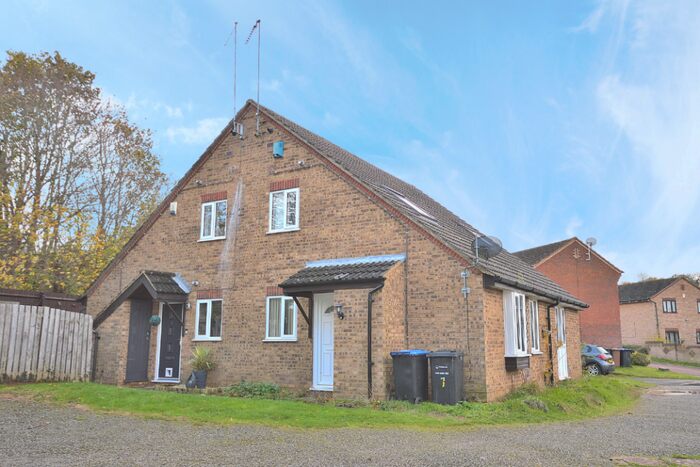 1 Bedroom House To Rent In Farndon Close, Northampton, NN3