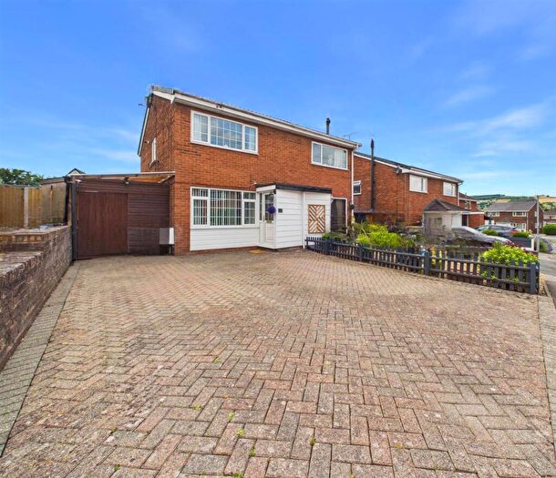 2 Bedroom Semi-Detached House For Sale In Sycamore Drive, Chirk, Wrexham, LL14