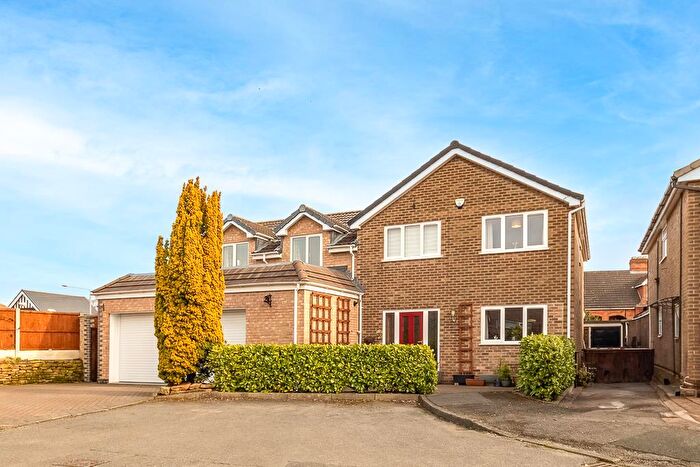5 Bedroom Detached House For Sale In Newlands Drive, Gedling, Nottingham, NG4