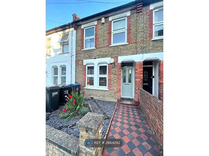 2 Bedroom Terraced House To Rent In Exeter Road, Croydon, CR0