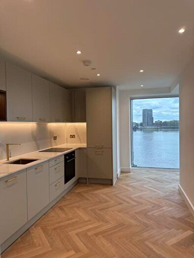 1 Bedroom Apartment To Rent In Dunton Apartment， Brigadier Walk，London，, SE18