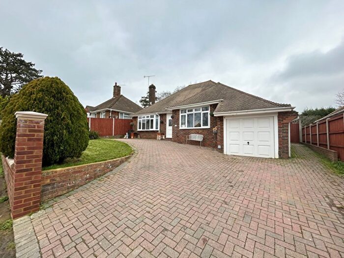 4 Bedroom Detached Bungalow For Sale In Eden Drive, Bexhill-On-Sea, TN39