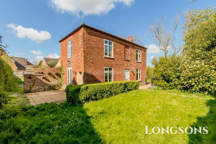 3 Bedroom Detached House To Rent In Watton Road, Swaffham, PE37