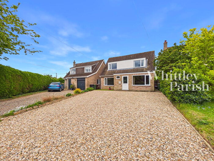 4 Bedroom Detached House For Sale In Oaklands, Old Buckenham, Attleborough, NR17