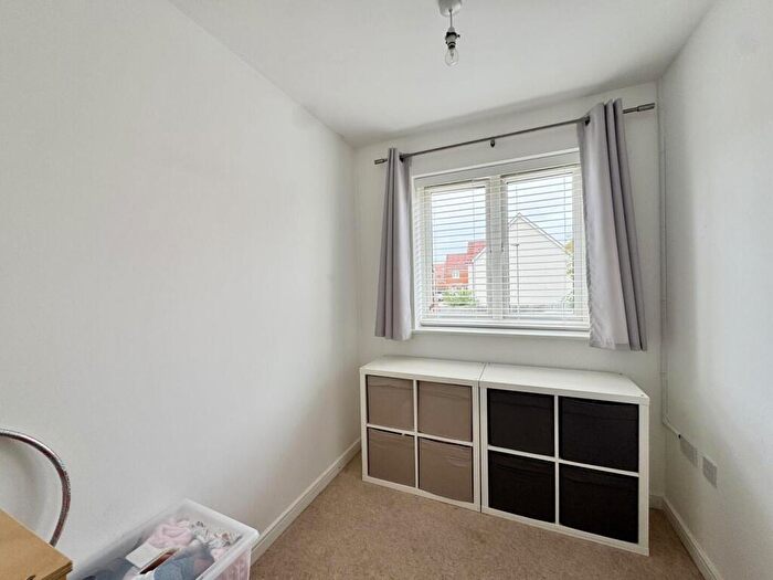 3 Bedroom End Of Terrace House For Sale In Alder Wynd, Silsoe, MK45