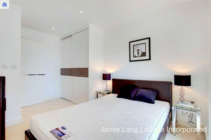 1 Bedroom Flat To Rent In Seafarer Way, London, SE16