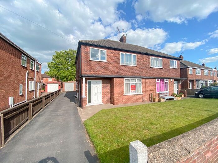 1 Bedroom Flat To Rent In Staindale Road, Scunthorpe, DN16