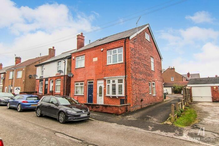2 Bedroom Semi-Detached House To Rent In Cemetery Road, Leabrooks, Alfreton, DE55