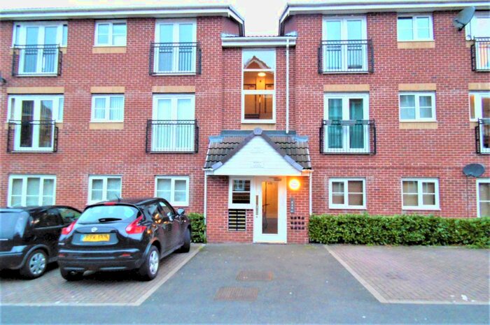2 Bedroom Flat To Rent In Signet Square, Coventry, CV2