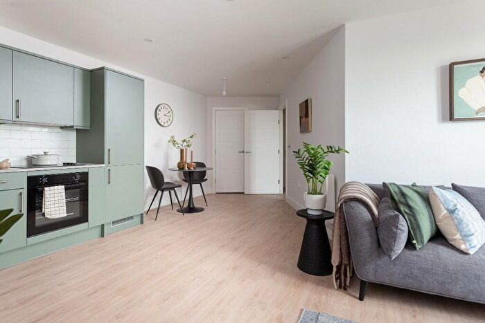 1 Bedroom Flat To Rent In Stockdale House, Victoria Road, Leeds, West Yorkshire, LS6