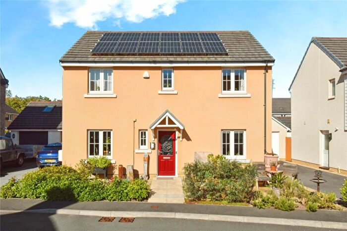 4 Bedroom Detached House For Sale In Rhes Brickyard Row, Llanelli, Dyfed, SA15
