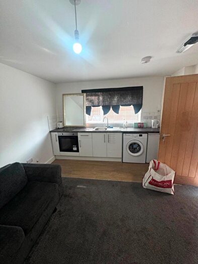 1 Bedroom Apartment To Rent In Exhall Close, Redditch, B98