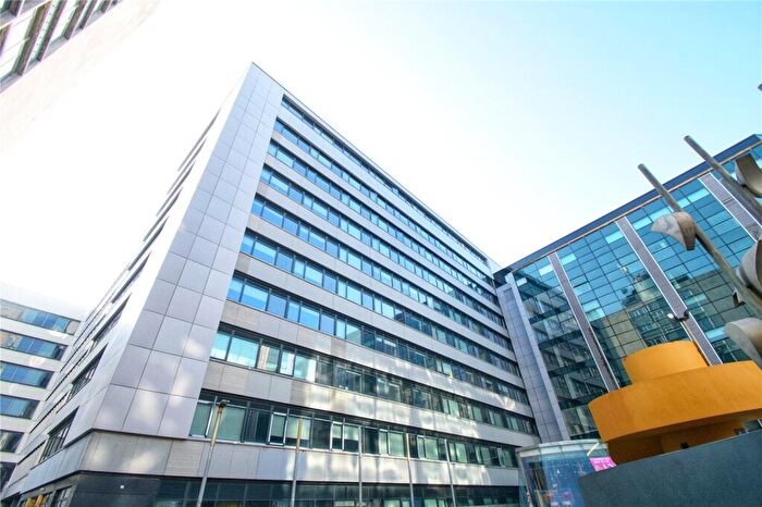 2 Bedroom Apartment For Sale In Drury Lane, Liverpool, Merseyside, L2