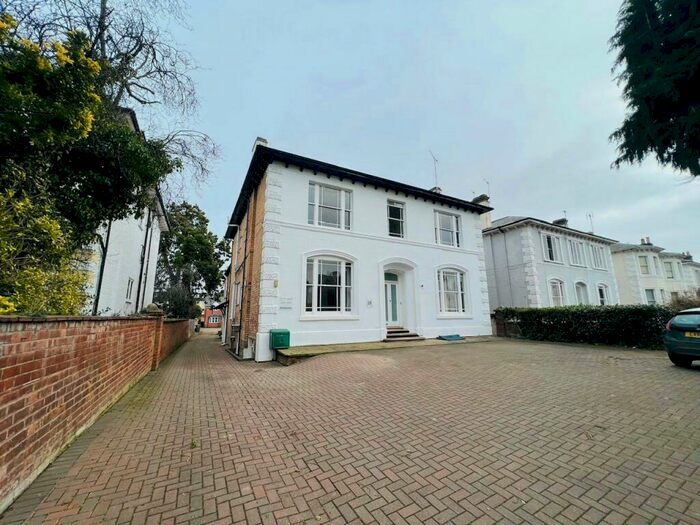 1 Bedroom Flat To Rent In Room, Kenilworth Road, Leamington Spa, CV32