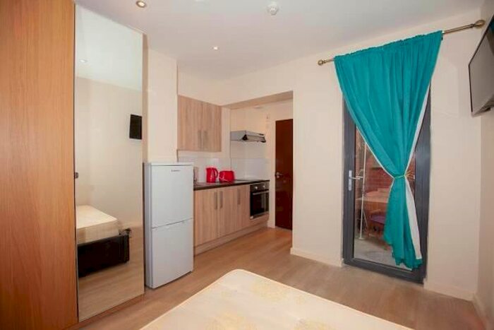 1 Bedroom Studio To Rent In Ferndale Road, London, N15