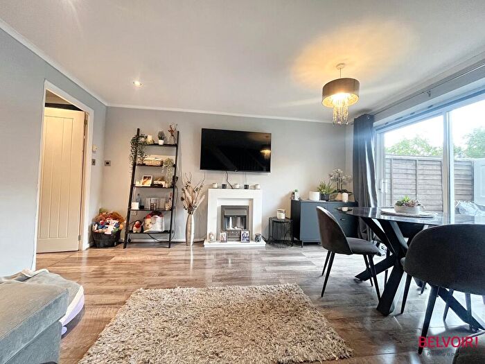 2 Bedroom End Of Terrace House For Sale In Hazledean Road, Cheltenham, GL51