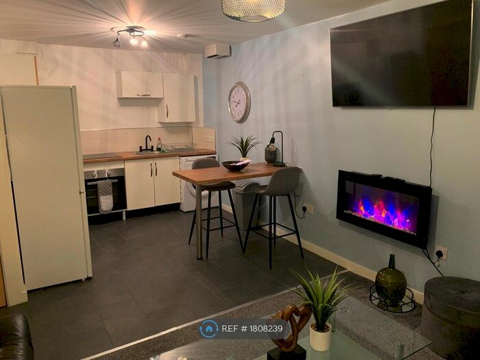 1 Bedroom Flat To Rent In Upper Parliament Street, Liverpool, L8