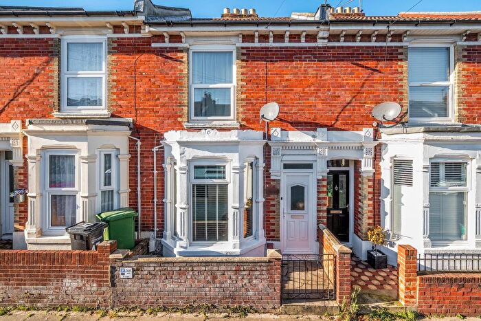 3 Bedroom Terraced House For Sale In Ringwood Road, Southsea, PO4