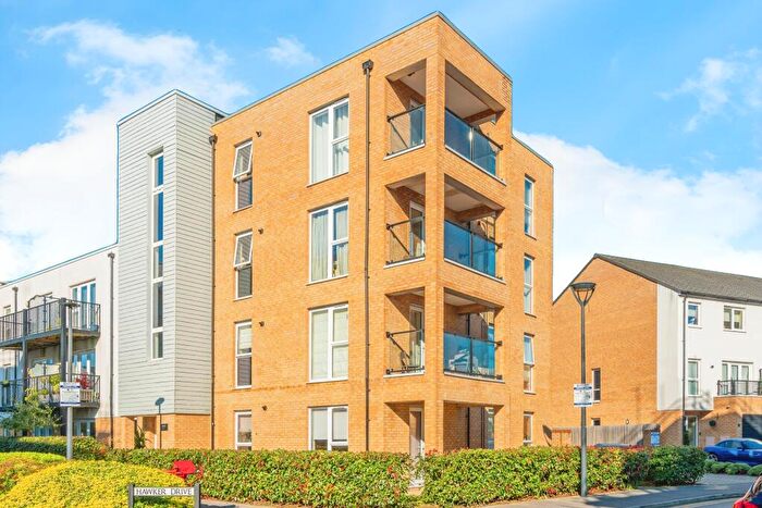 2 Bedroom Flat For Sale In Hawker Drive, Addlestone, Surrey, KT15