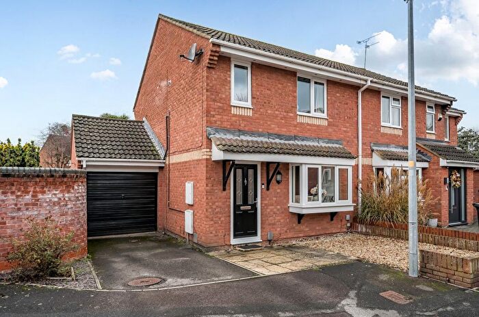 3 Bedroom Semi Detached House For Sale In Godwin Road, Stratton St Margaret, Swindon, SN3