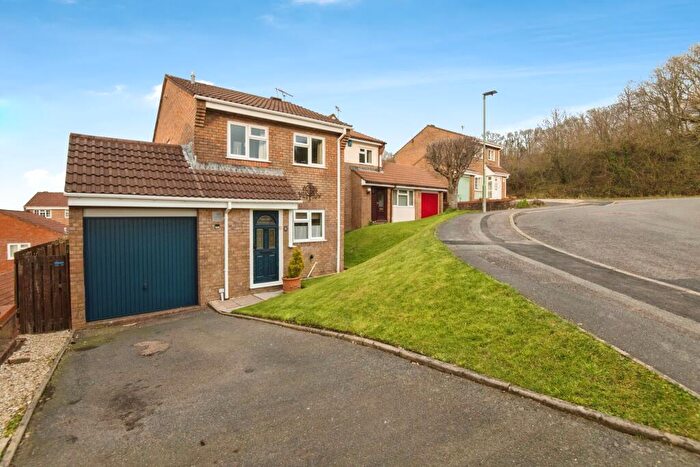 3 Bedroom Detached House For Sale In Brand Road, Honiton, Devon, EX14