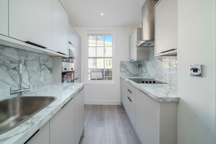 1 Bedroom Apartment To Rent In High Street, Braintree, CM7