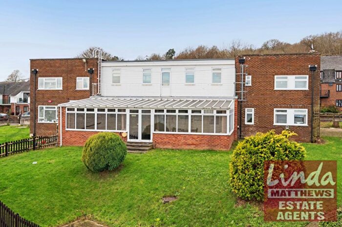 Retail Premises To Rent In Shaftesbury House, Upnor, ME2