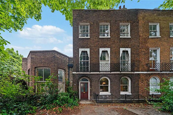 6 Bedroom Semi Detached House For Sale In Newington Green, London, N16