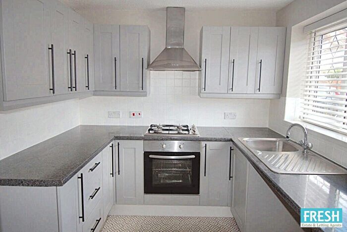 2 Bedroom Semi-Detached House For Sale In Clos Marina, Gowerton, Swansea, SA4