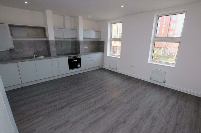 Property To Rent In Queens Road, Reading, RG1