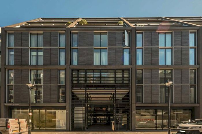 3 Bedroom Flat To Rent In Cork Street, London, W1S