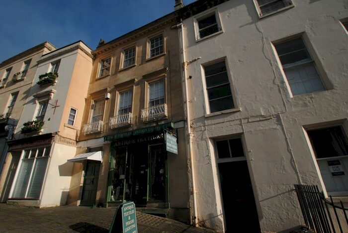 1 Bedroom Flat To Rent In Belvedere, Lower Lansdown, Bath, BA1