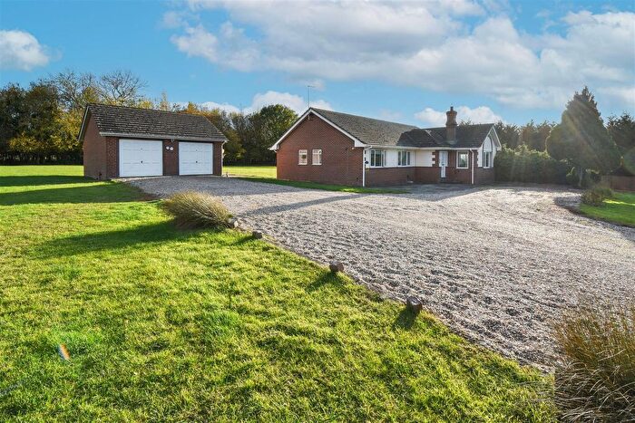 4 Bedroom Detached Bungalow For Sale In Chivers Road, Stondon Massey, Brentwood, CM15