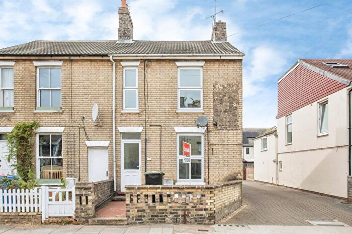4 Bedroom Semi Detached House For Sale In Victoria Street, Ipswich, IP1