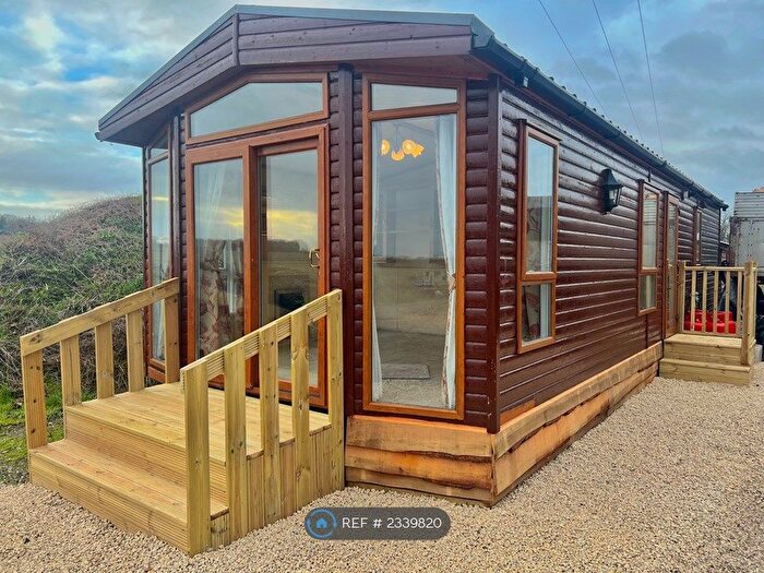 1 Bedroom Mobile/park Home To Rent In Tinywoodhomes, Southam, CV47