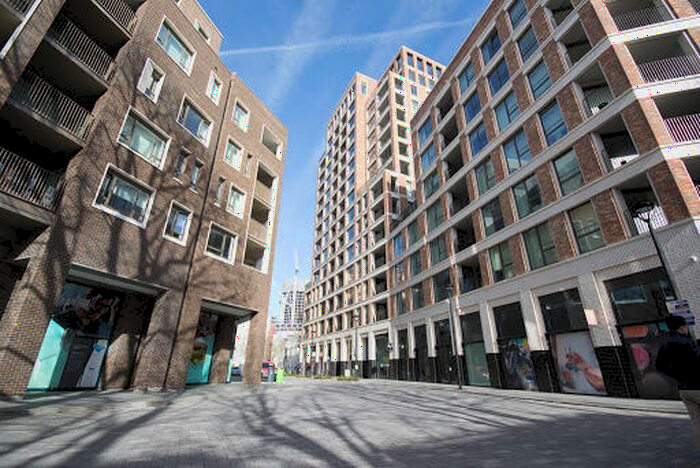 2 Bedroom Flat To Rent In Baldwin Point, Sayer Street, London, SE17