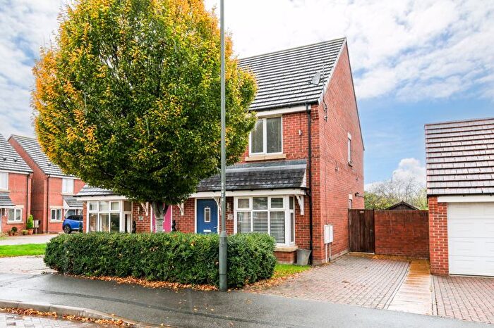 3 Bedroom Property For Sale In Highfield Avenue, Langwith Junction, NG20