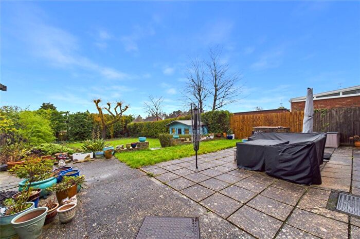 3 Bedroom Semi-Detached House For Sale In The Close, Burghfield Common, Reading, Berkshire, RG7