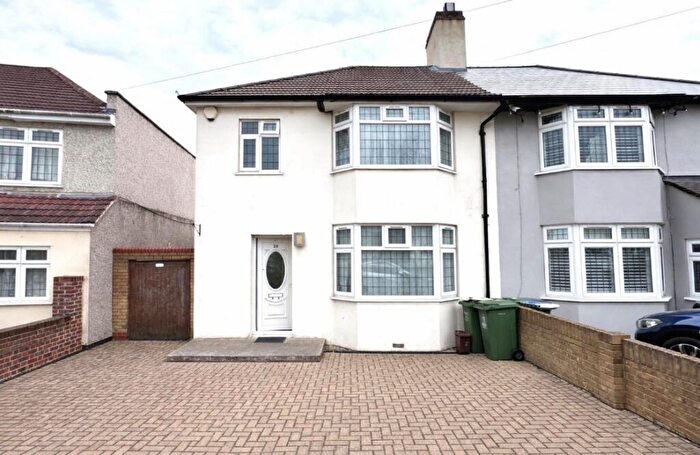 3 Bedroom Semi Detached House To Rent In Madison Crescent, Bexleyheath, DA7