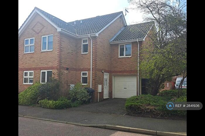 3 Bedroom End Of Terrace House To Rent In Bamford Way, Deal, CT14