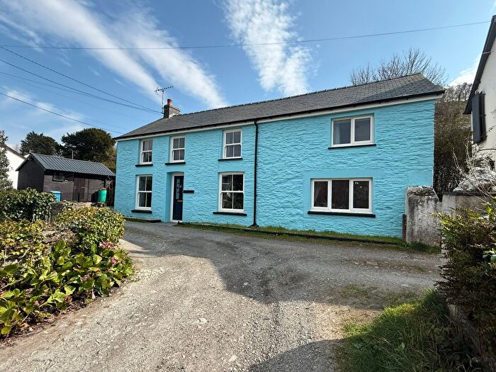 3 Bedroom Detached House For Sale In Goginan, SY23