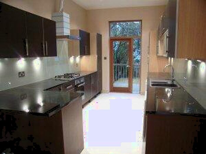 4 Bedroom Flat To Rent In Pemberton Gardens, Archway, N19