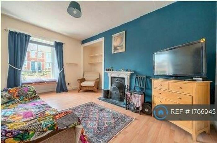 1 Bedroom Flat To Rent In Portway, Frome, BA11